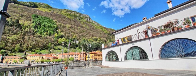 Appartamento di Lusso Lago Como Dongo Fronte Lago con terrazzo