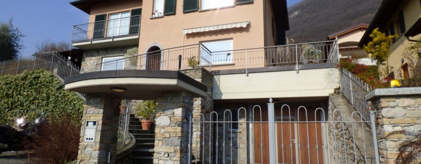 Ville di Lusso Lago Como Mezzegra con Giardino
